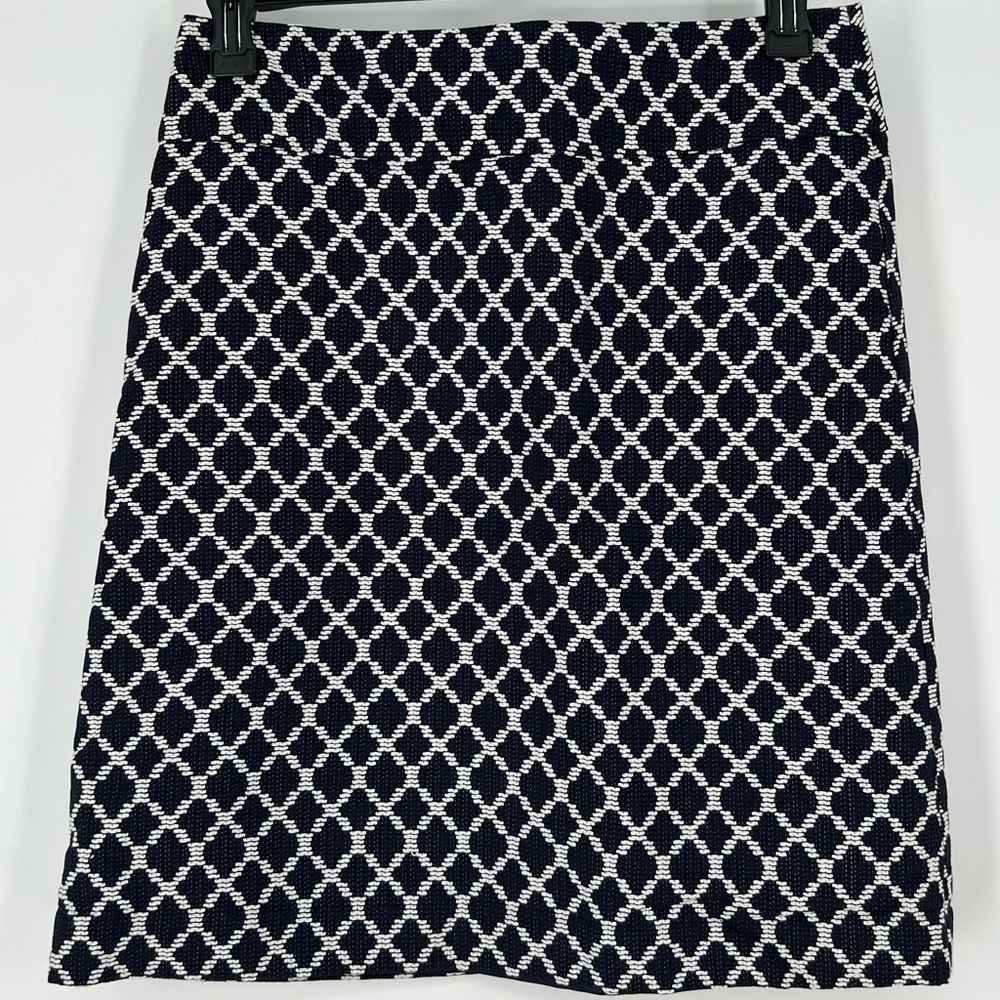 TALBOTS NAVY & WHITE QUATREFOIL WOVEN A-LINE SKIRT, LINED, HIDDEN BACK ZIPPER